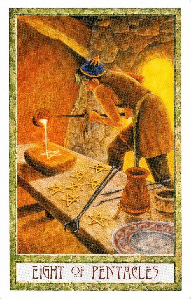 8 Пентаклей Таро Друидов The Druid Craft Tarot